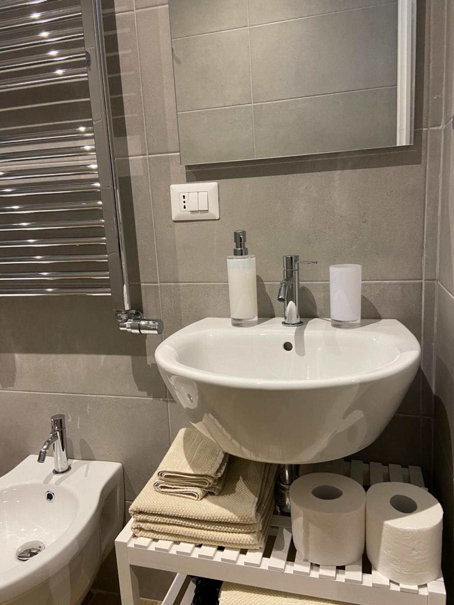 Dimora Del Papa Apartments Рим Экстерьер фото