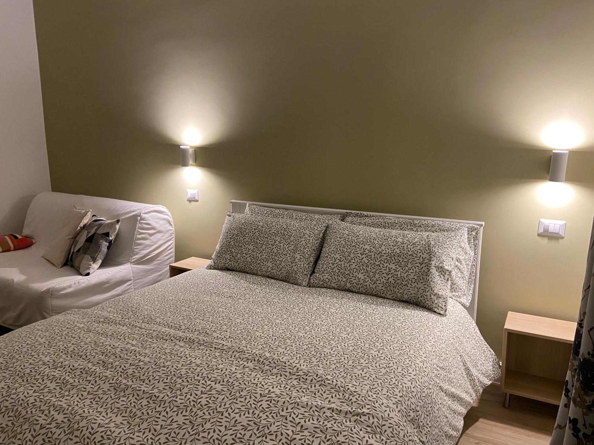 Dimora Del Papa Apartments Рим Экстерьер фото