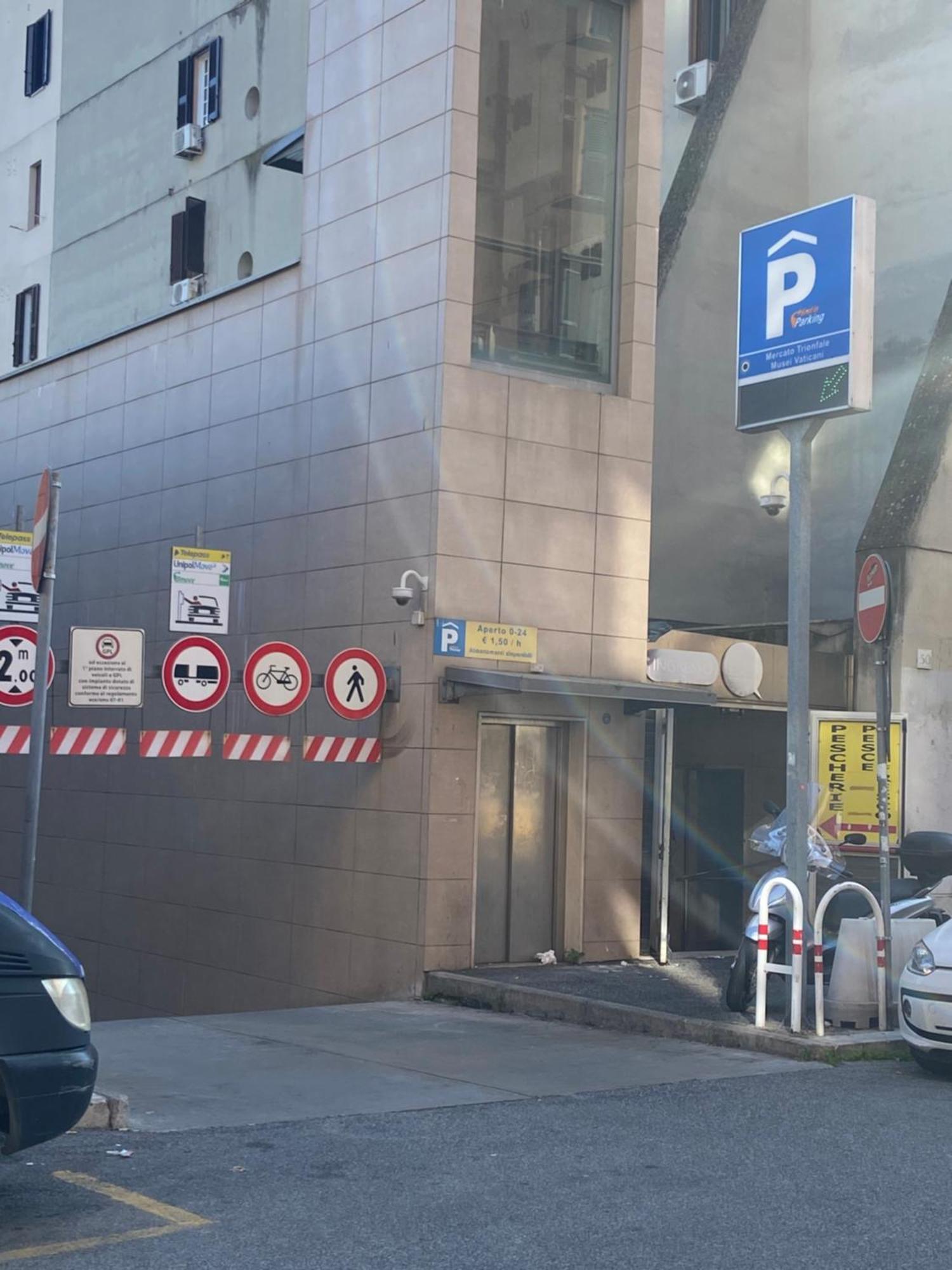 Dimora Del Papa Apartments Рим Экстерьер фото